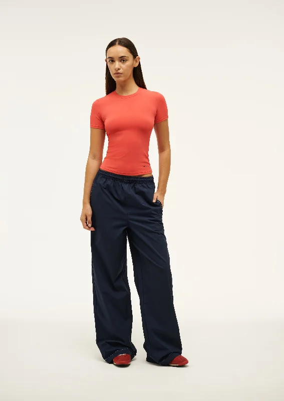WAVEFORM PANT IN DARK NAVY Casual Yoga Pants