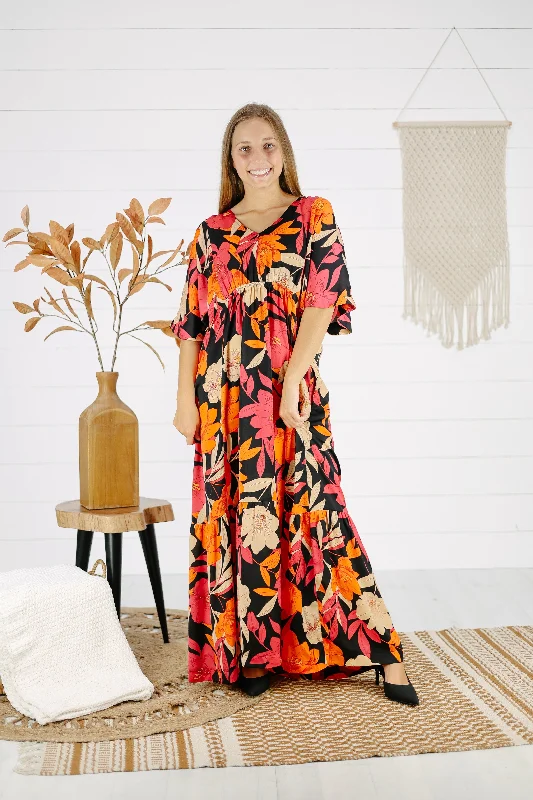 Giana Floral Maxi Dress - Black Cozy Maxi Dress with Slit
