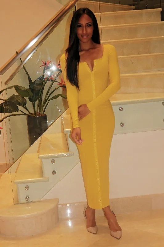 Knit Maxi Dress - Mustard Cozy Cold-Shoulder Maxi Dress