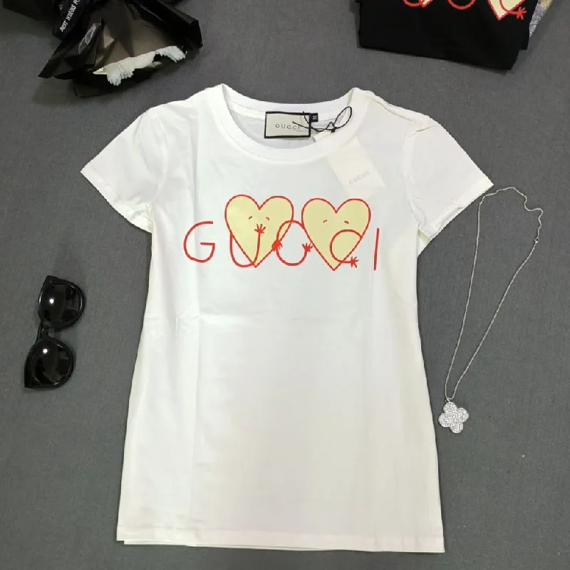 White Heart Print T-shirt For Women Welt Pockets Slit Pockets Flap Pockets