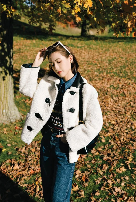 Marron Reversible Jacket - Faux Teddy Fur & Leather Notch Collar Jacket Peter Pan Collar Jacket Cowl Neck Jacket Marron Reversible Jacket - Faux Teddy Fur & Leather Notch Collar Jacket Peter Pan Collar Jacket Cowl Neck Jacket