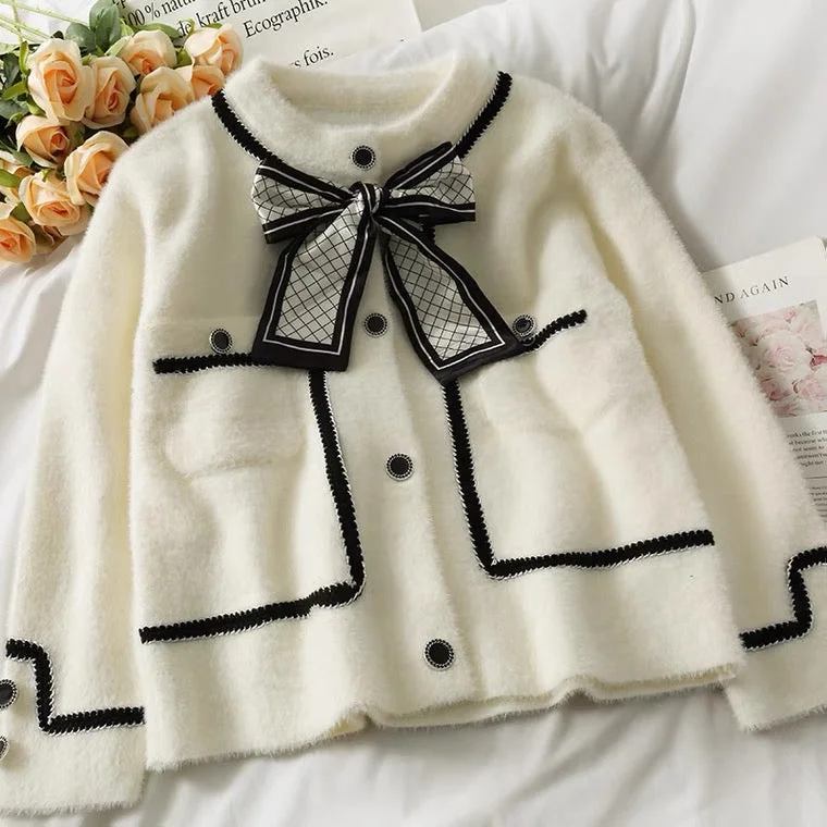 Bowtie single breasted loose sweater, patchwork striped long sleeve sweater 1444 Tailored Straight A-Line Bowtie single breasted loose sweater, patchwork striped long sleeve sweater 1444 Tailored Straight A-Line
