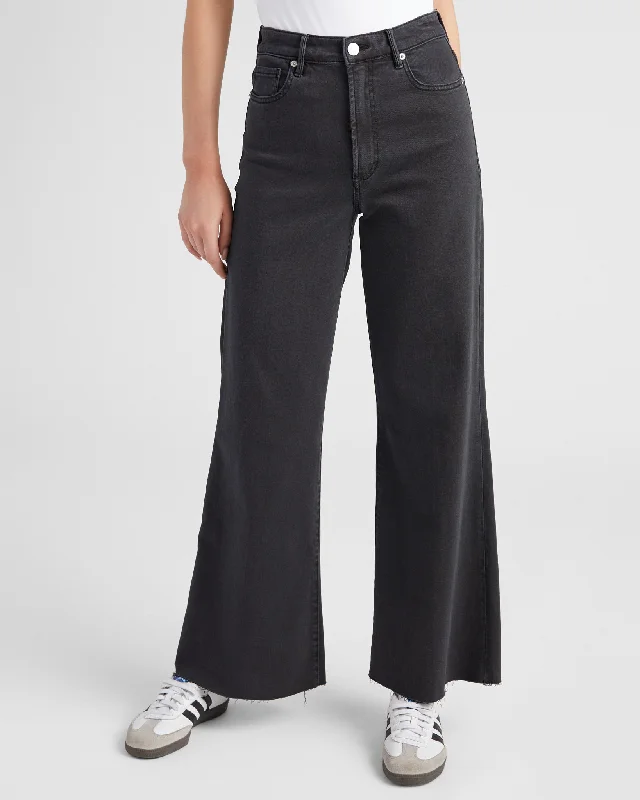 Fiona Wide Leg Black Jeans Fashionable Jeggings Style Jeans