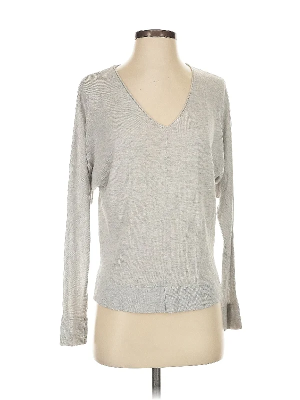 Pullover Sweater Embroidered Appliqued Beaded