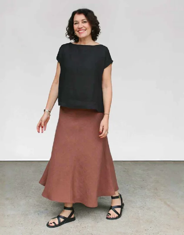 Avery Panel Skirt Sewing Pattern, Tessuti cashmere skirt rich